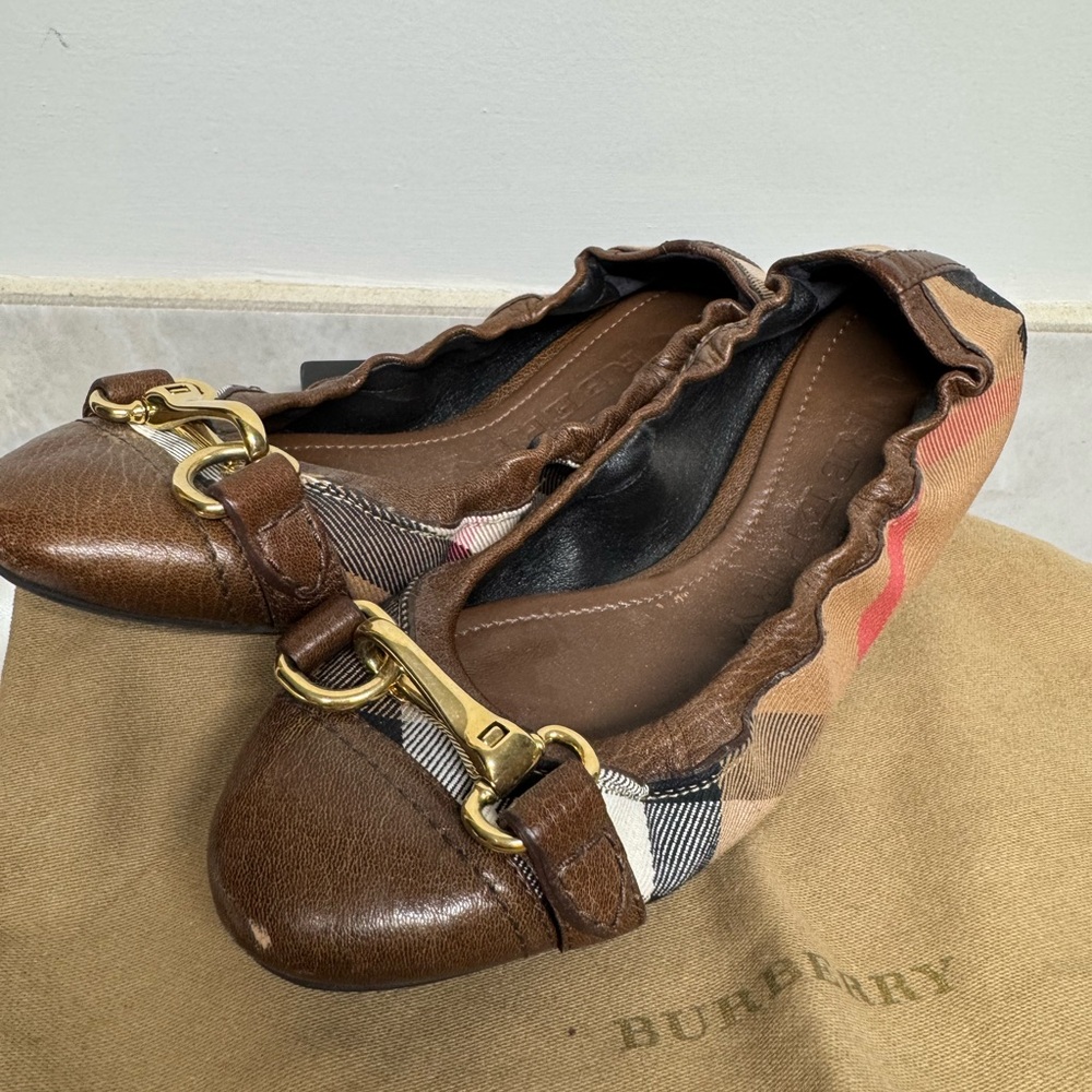 Burberry Brown and Red Flats with Horsebit Detail
